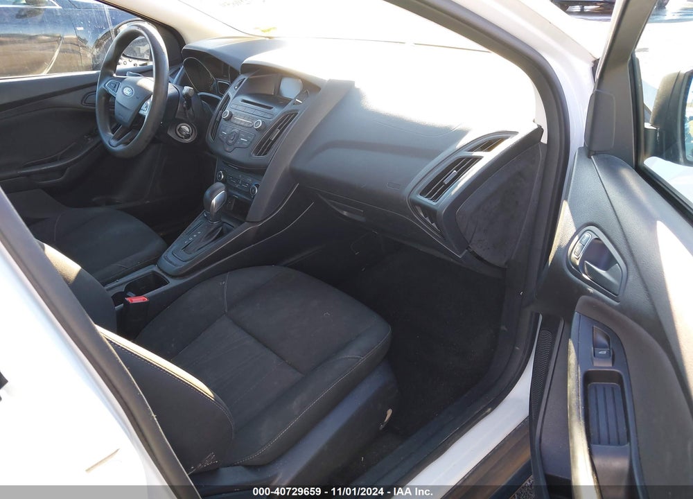 2017 FORD FOCUS S VIN: 1FADP3E20HL328804