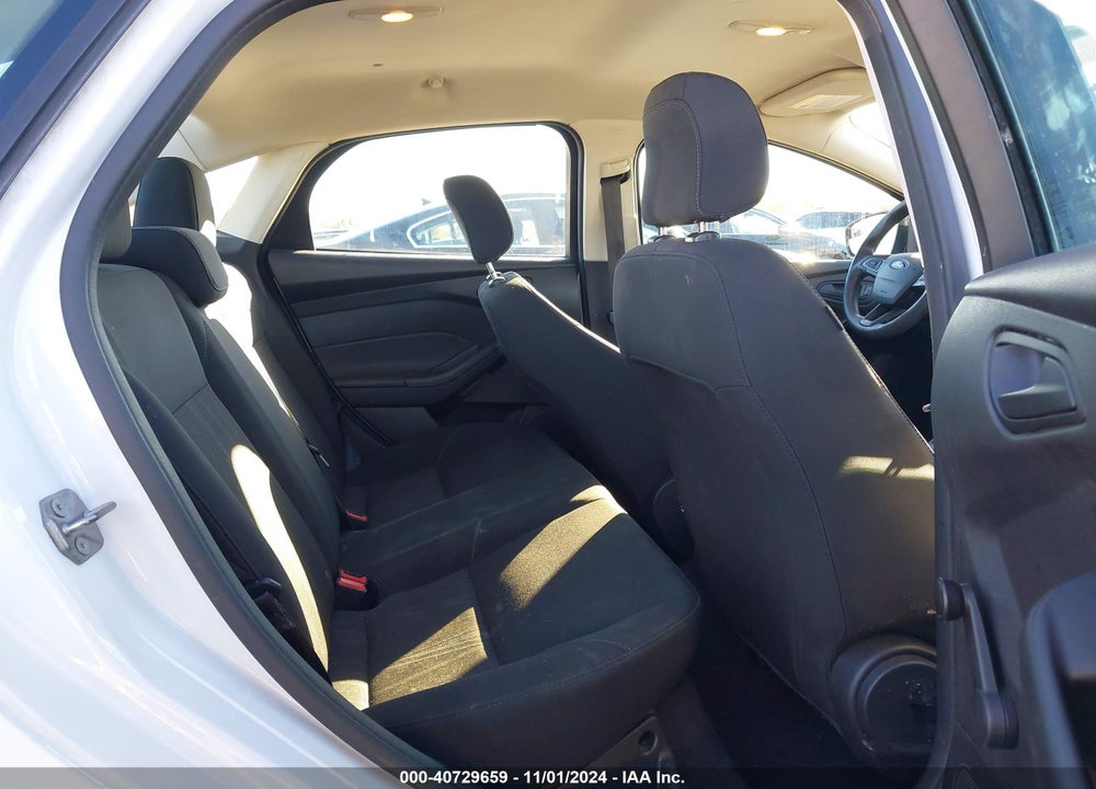 2017 FORD FOCUS S VIN: 1FADP3E20HL328804