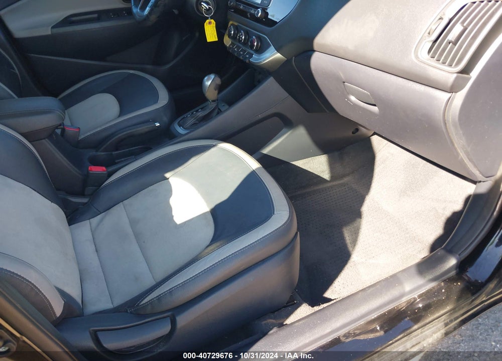 2017 KIA RIO EX VIN: KNADN4A38H6071746