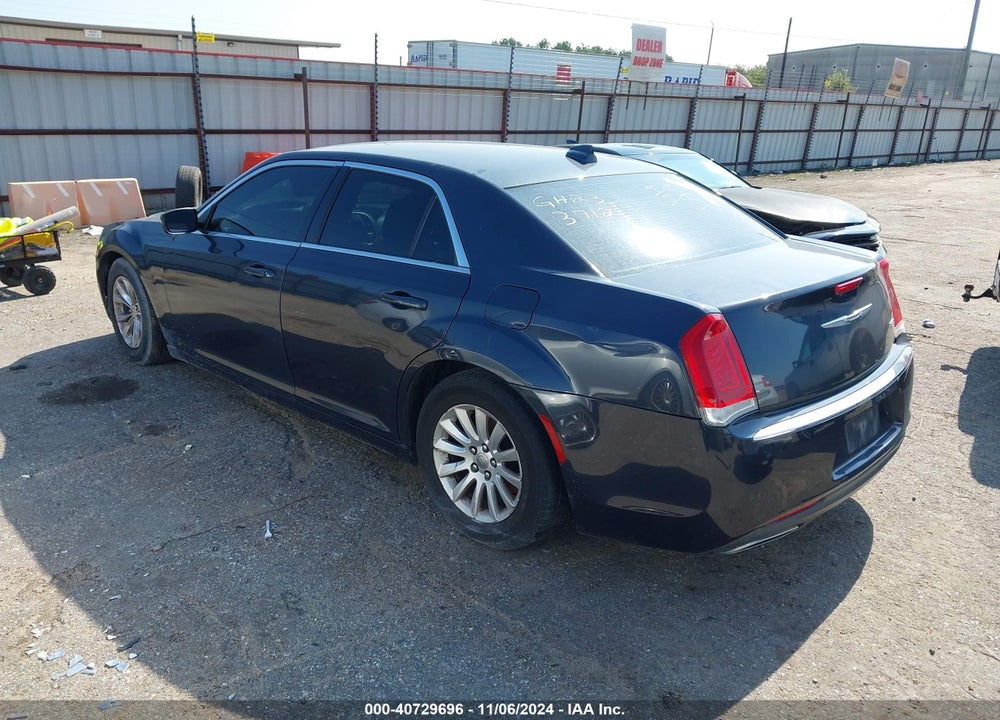2016 CHRYSLER 300 LIMITED VIN: 2C3CCAAG3GH233712