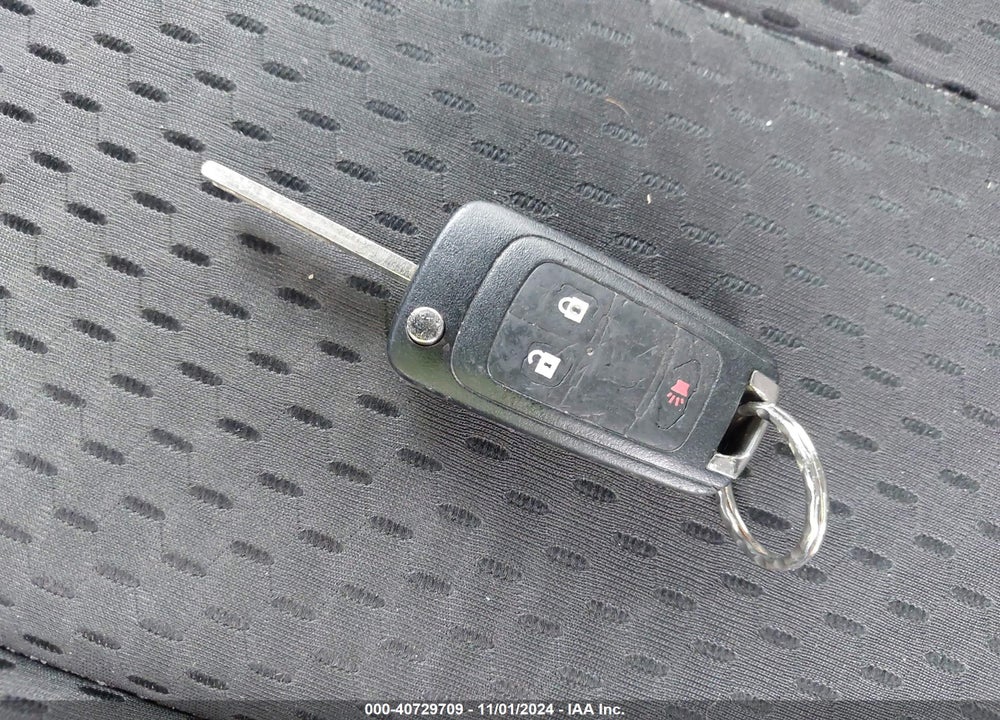 2015 CHEVROLET EQUINOX LS VIN: 2GNALAEK1F1172330