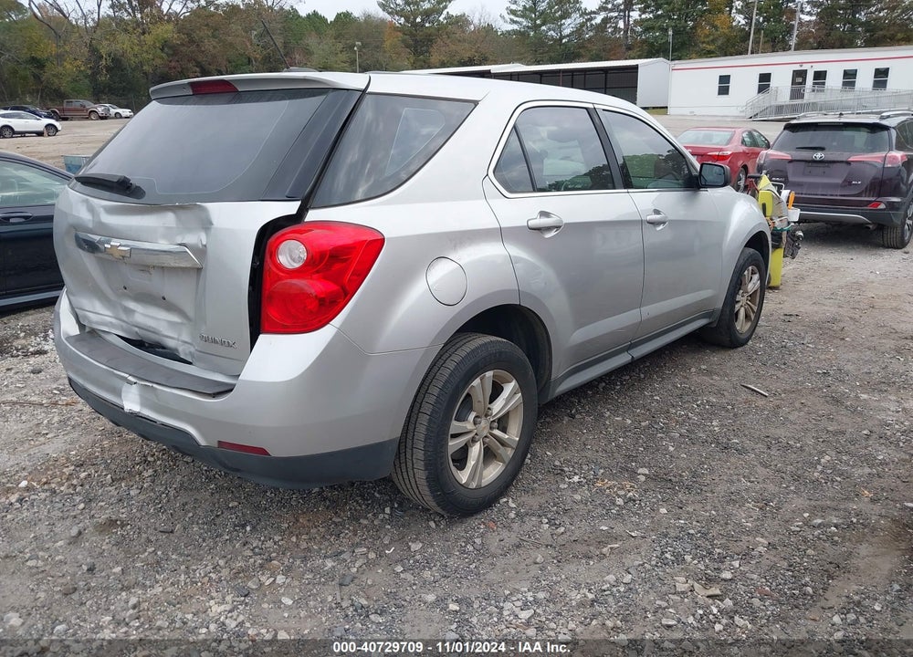 2015 CHEVROLET EQUINOX LS VIN: 2GNALAEK1F1172330