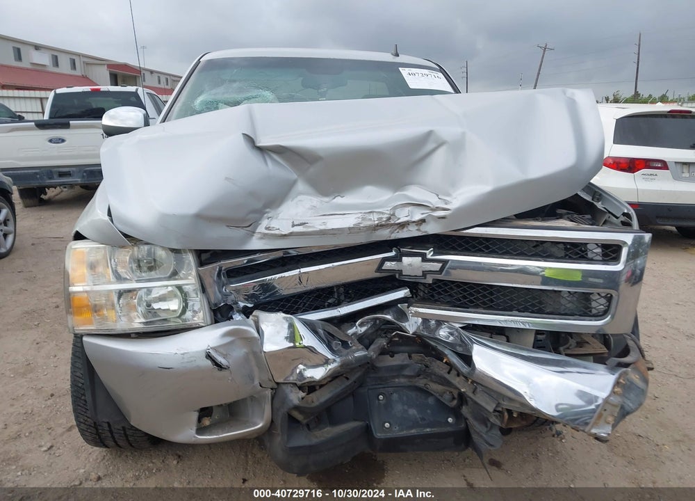 2011 CHEVROLET SILVERADO 1500 LT VIN: 1GCRCSE05BZ185678