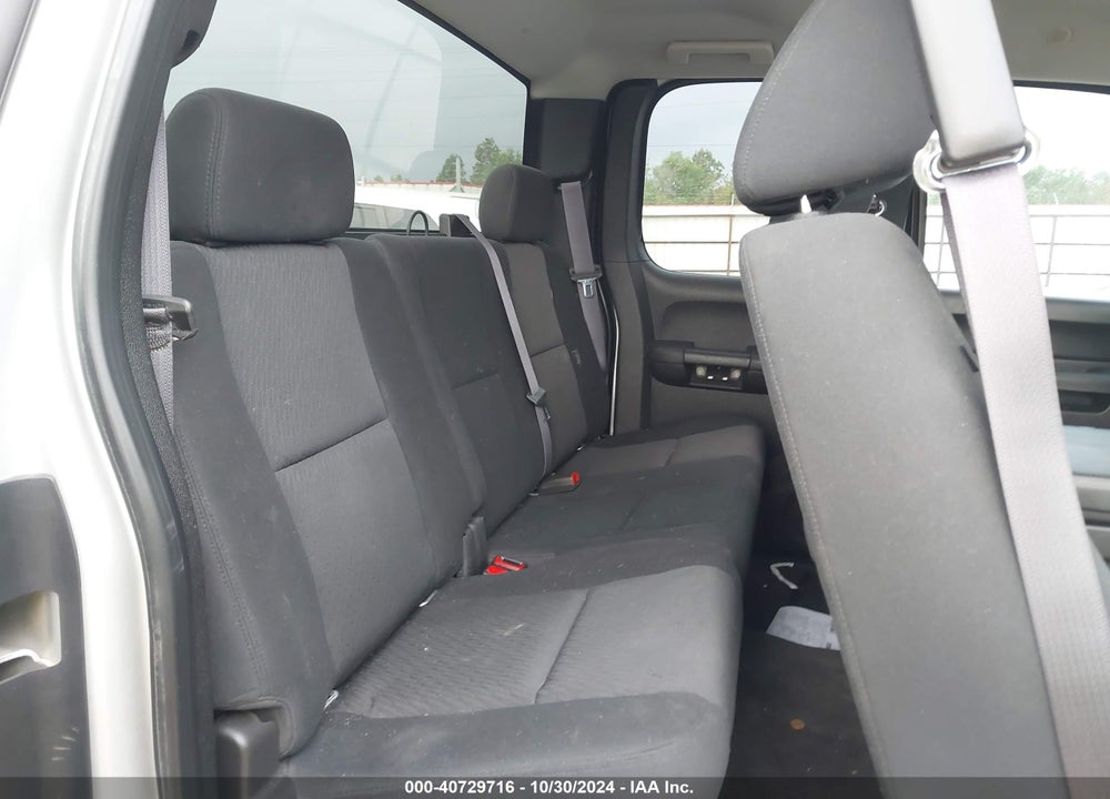 2011 CHEVROLET SILVERADO 1500 LT VIN: 1GCRCSE05BZ185678