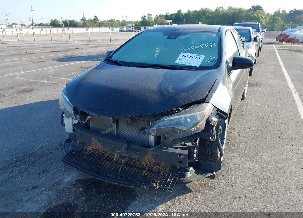 2017 TOYOTA COROLLA LE VIN: 5YFBURHE0HP696555