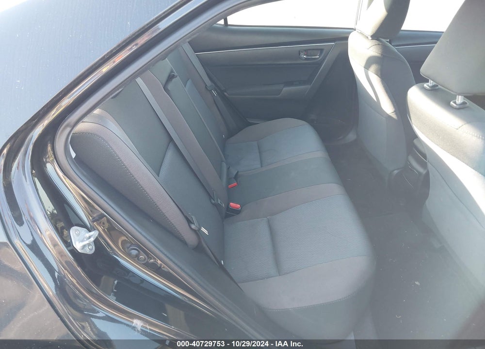 2017 TOYOTA COROLLA LE VIN: 5YFBURHE0HP696555