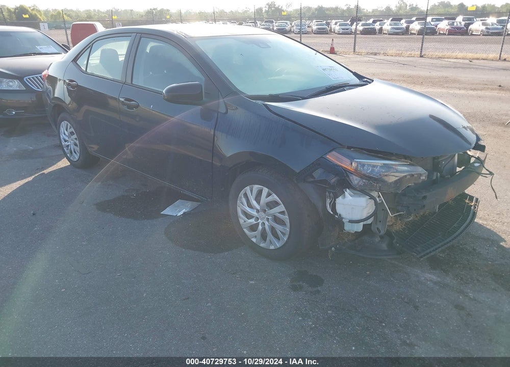 2017 TOYOTA COROLLA LE VIN: 5YFBURHE0HP696555