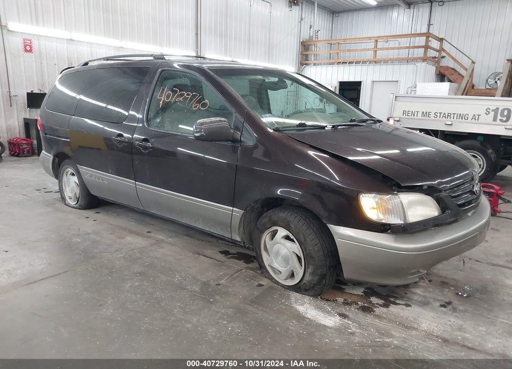 2001 TOYOTA SIENNA XLE VIN: 4T3ZF13C31U384368