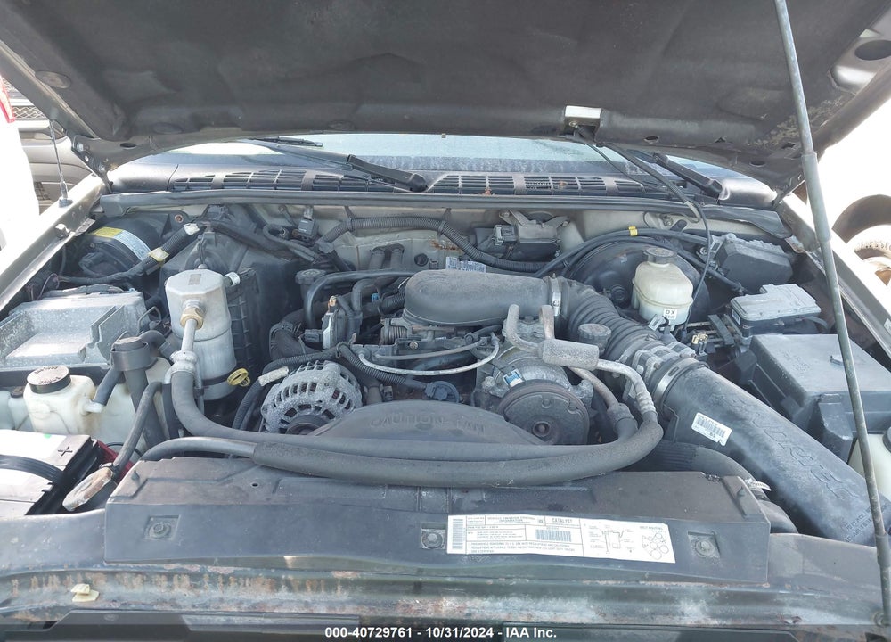 2001 CHEVROLET S-10 LS VIN: 1GCCS19W218168861