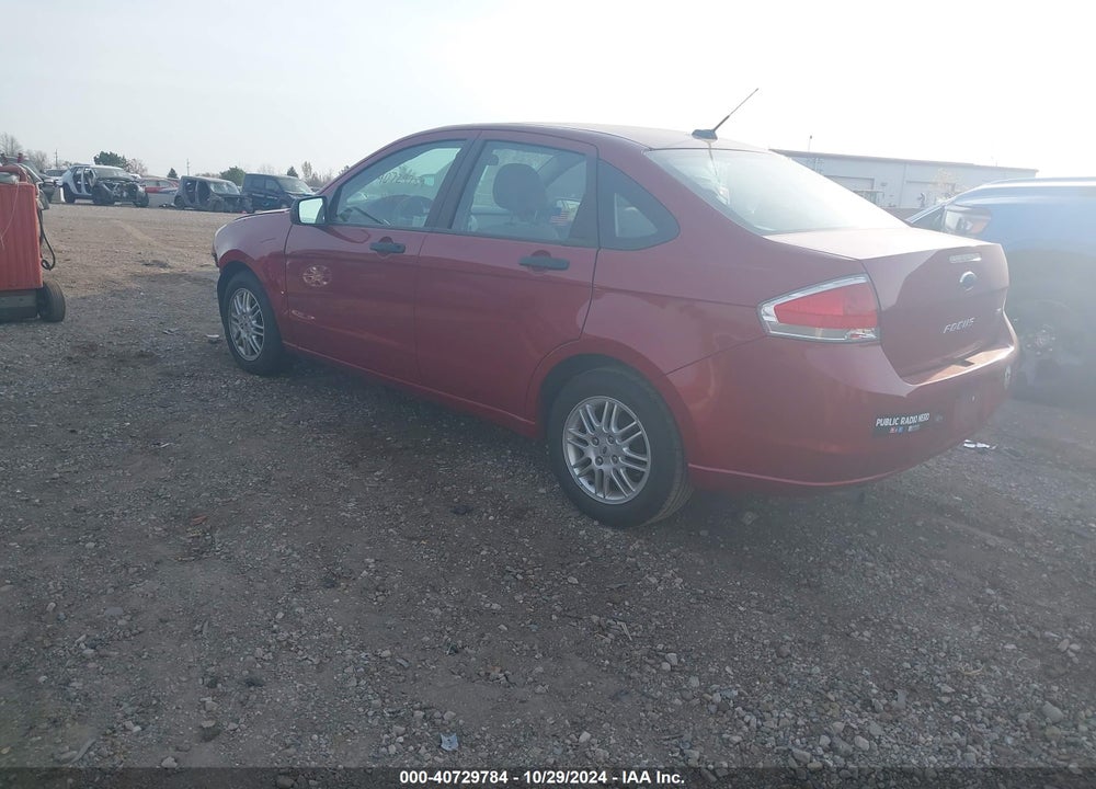2011 FORD FOCUS SE VIN: 1FAHP3FN0BW163529