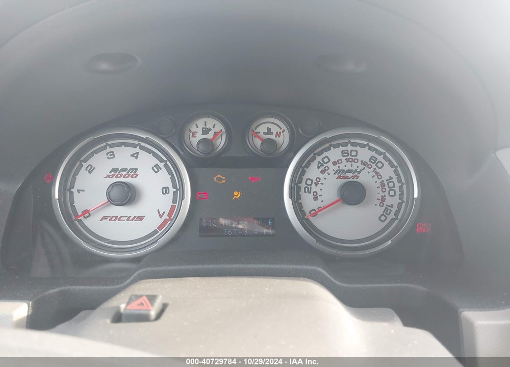 2011 FORD FOCUS SE VIN: 1FAHP3FN0BW163529