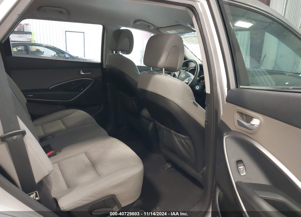 2016 HYUNDAI SANTA FE SE VIN: KM8SMDHF7GU151378