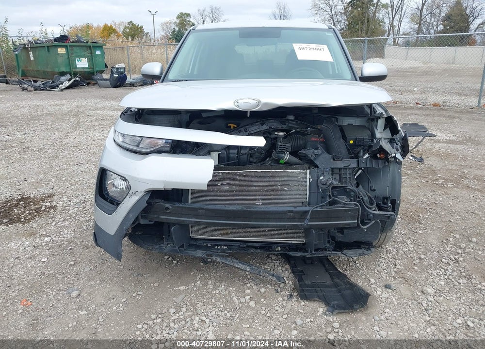 2020 KIA SOUL LX VIN: KNDJ23AU2L7089678