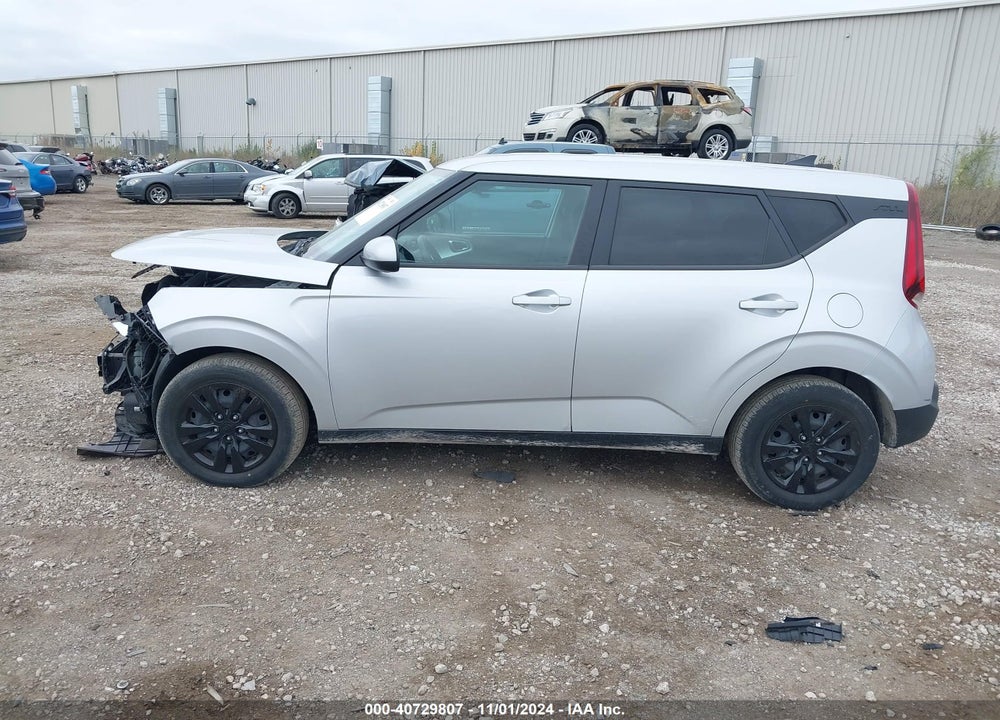 2020 KIA SOUL LX VIN: KNDJ23AU2L7089678