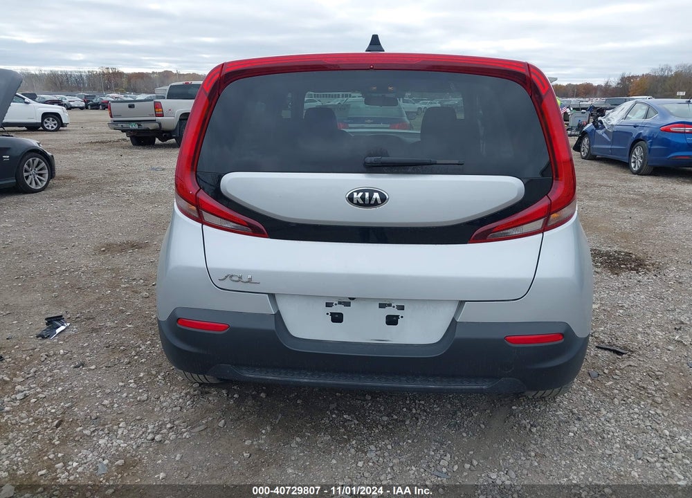 2020 KIA SOUL LX VIN: KNDJ23AU2L7089678