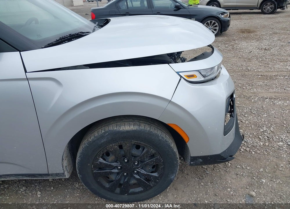 2020 KIA SOUL LX VIN: KNDJ23AU2L7089678