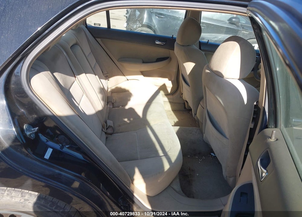 2005 HONDA ACCORD 2.4 LX VIN: 1HGCM56405A099530