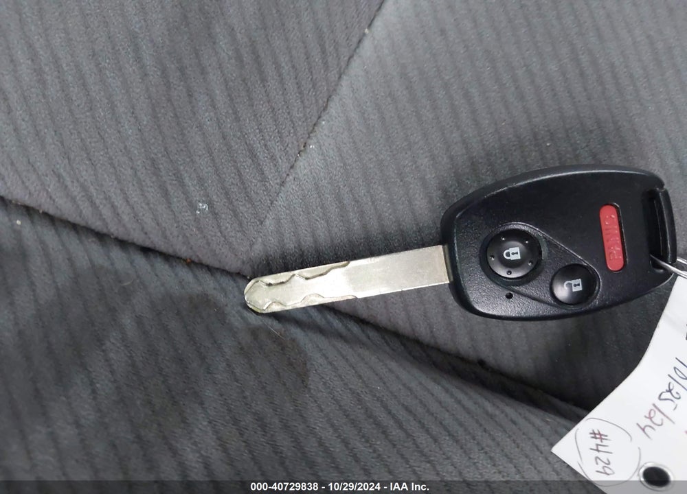 2009 HONDA CIVIC LX VIN: 2HGFA16529H350157
