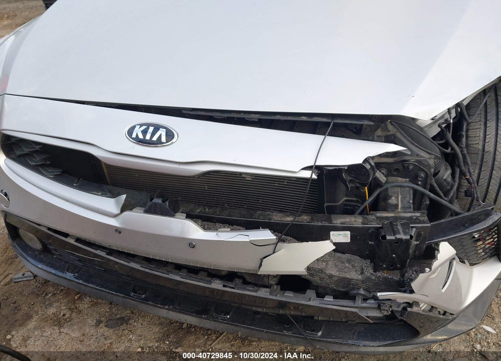 2019 KIA FORTE LXS VIN: 3KPF24AD5KE022227