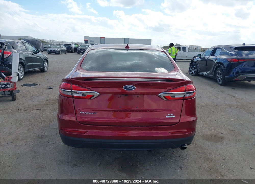 2019 FORD FUSION SE VIN: 3FA6P0HD5KR169792