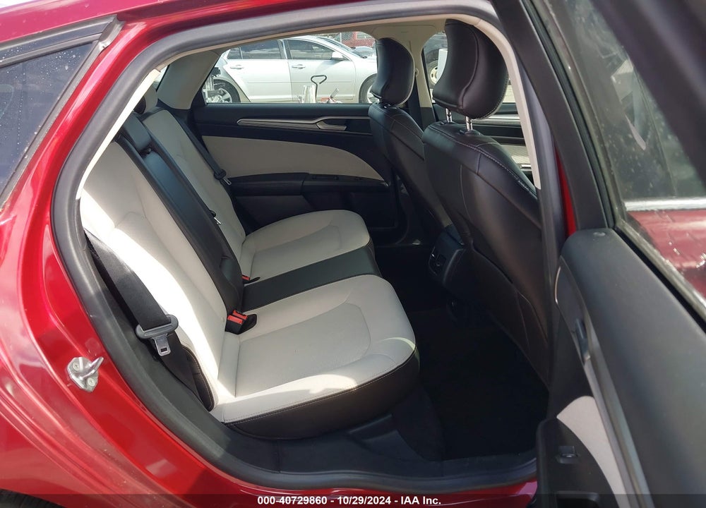 2019 FORD FUSION SE VIN: 3FA6P0HD5KR169792