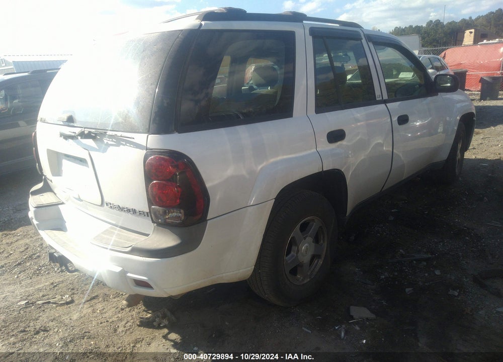 2004 CHEVROLET TRAILBLAZER LS VIN: 1GNDS13S642186790