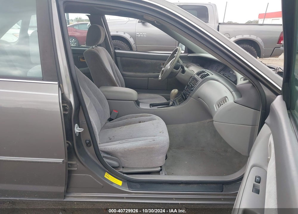 2003 TOYOTA AVALON XL VIN: 4T1BF28BX3U271178