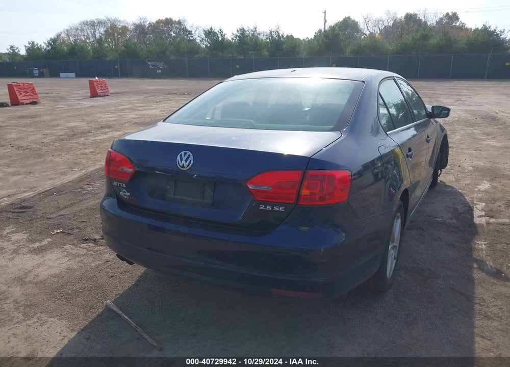 2013 VOLKSWAGEN JETTA SE VIN: 3VWDP7AJ6DM409021
