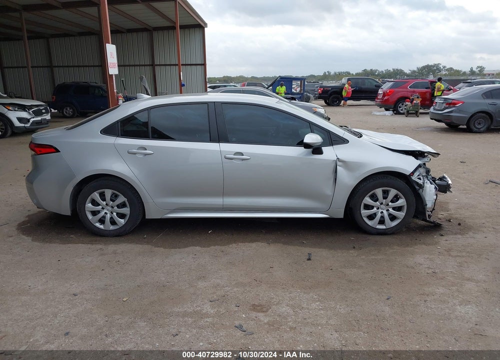 2024 TOYOTA COROLLA LE VIN: 5YFB4MDE2RP086294