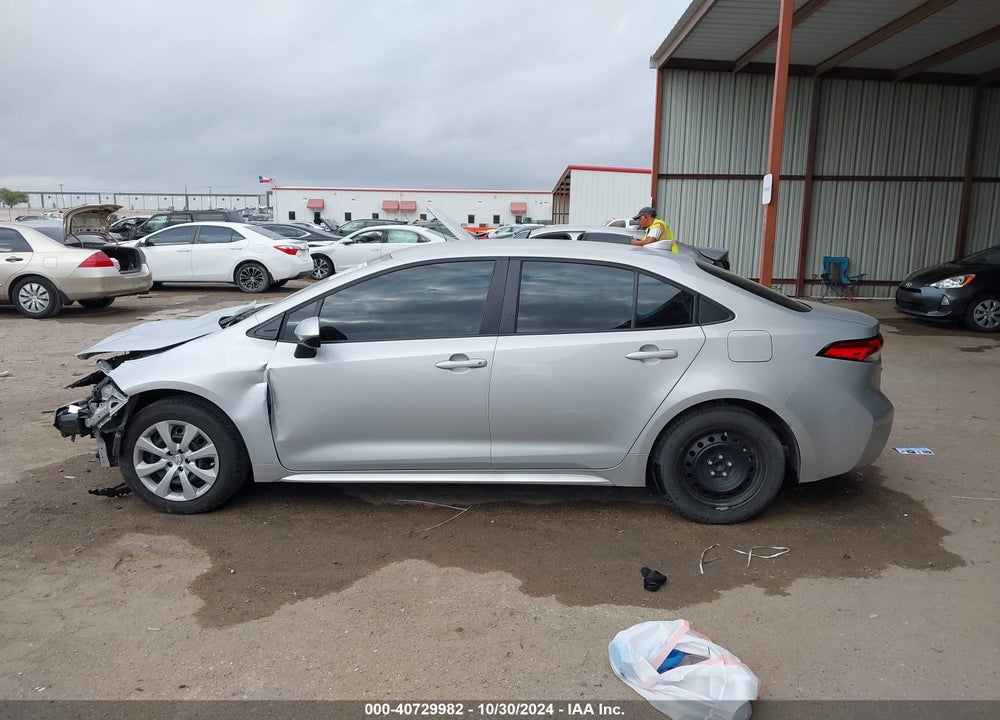 2024 TOYOTA COROLLA LE VIN: 5YFB4MDE2RP086294