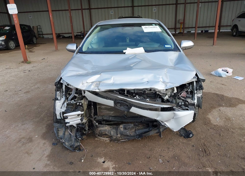 2024 TOYOTA COROLLA LE VIN: 5YFB4MDE2RP086294