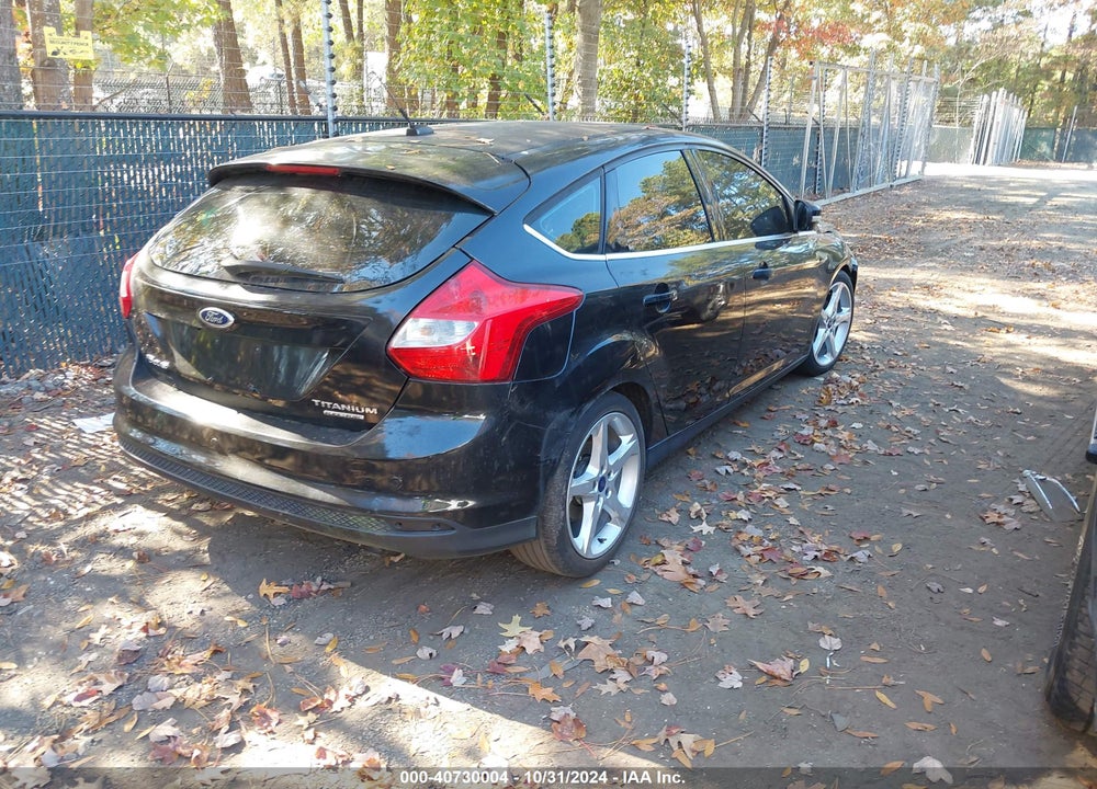 2014 FORD FOCUS TITANIUM VIN: 1FADP3N26EL191072