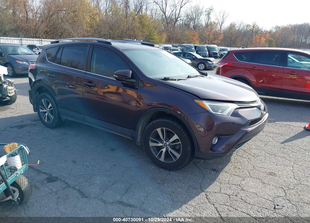 2017 TOYOTA RAV4 XLE VIN: 2T3WFREV9HW332169