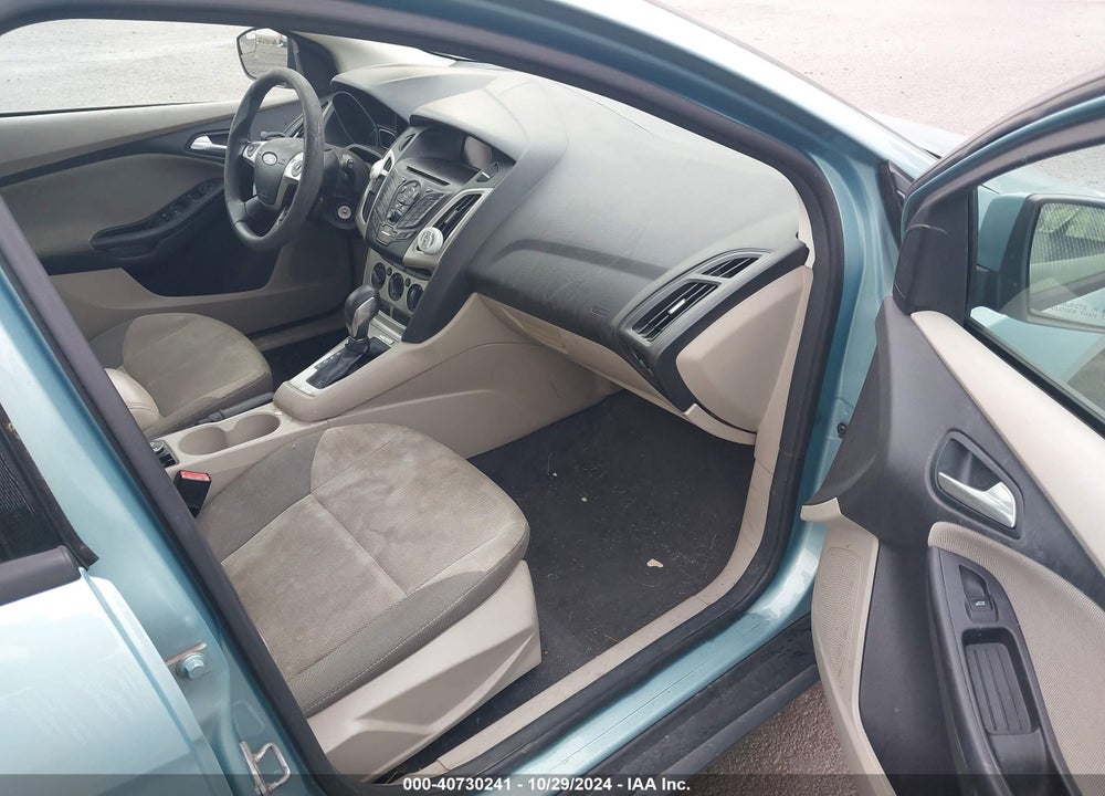 2012 FORD FOCUS SE VIN: 1FAHP3K2XCL187528