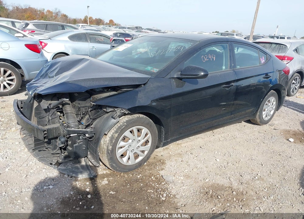 2018 HYUNDAI ELANTRA SE VIN: 5NPD74LF4JH246896