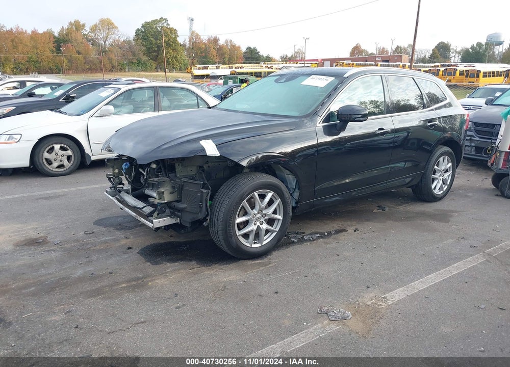2018 VOLVO XC60 T5 MOMENTUM VIN: YV4102RK9J1018736