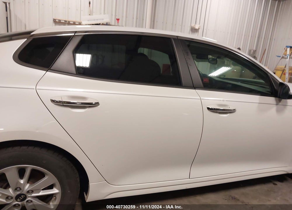 2016 KIA OPTIMA VIN: KNAGT4L34G5073563