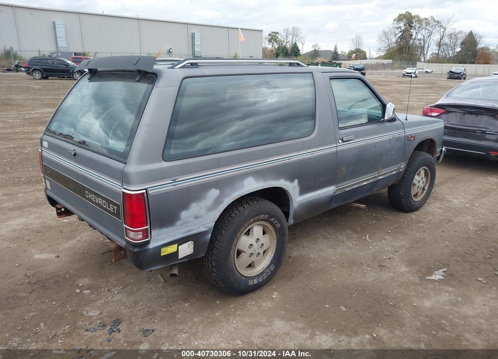 1986 CHEVROLET BLAZER S10 VIN: 1G8CT18R5G0124041