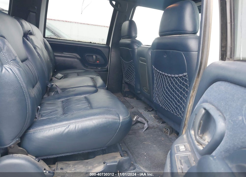 1999 GMC SUBURBAN SLT VIN: 3GKFK16R0XG502386