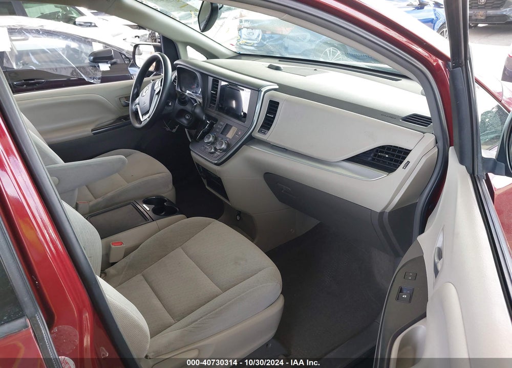 2016 TOYOTA SIENNA LE 8 PASSENGER VIN: 5TDKK3DC8GS731811