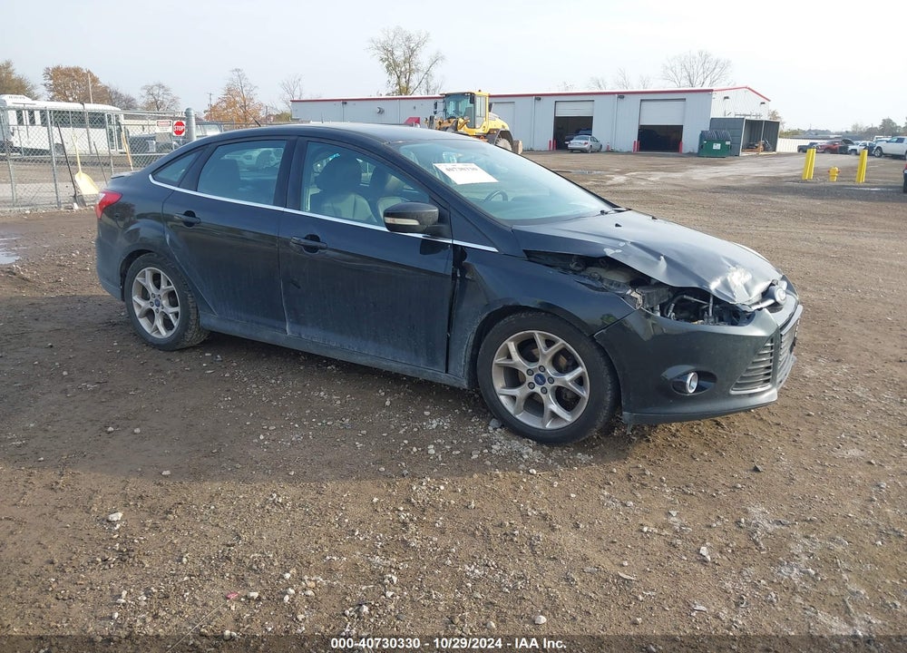 2014 FORD FOCUS TITANIUM VIN: 1FADP3J27EL154764