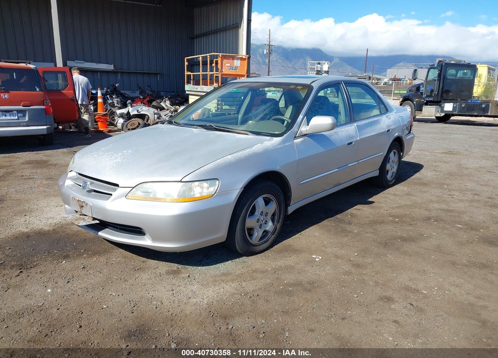 1999 HONDA ACCORD EX V6 VIN: 1HGCG165XXA049116