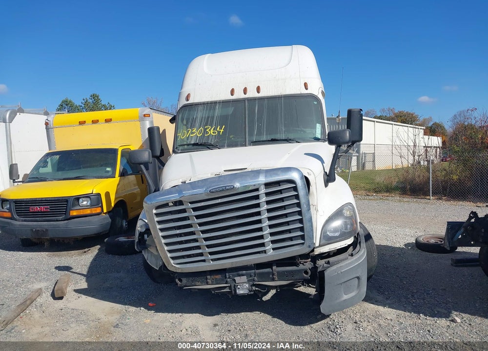 2018 FREIGHTLINER CASCADIA 125 VIN: 1FUJGLDR4JLHG7898