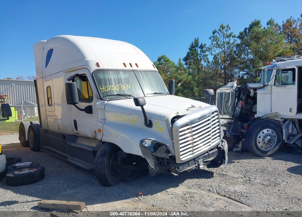 2018 FREIGHTLINER CASCADIA 125 VIN: 1FUJGLDR4JLHG7898
