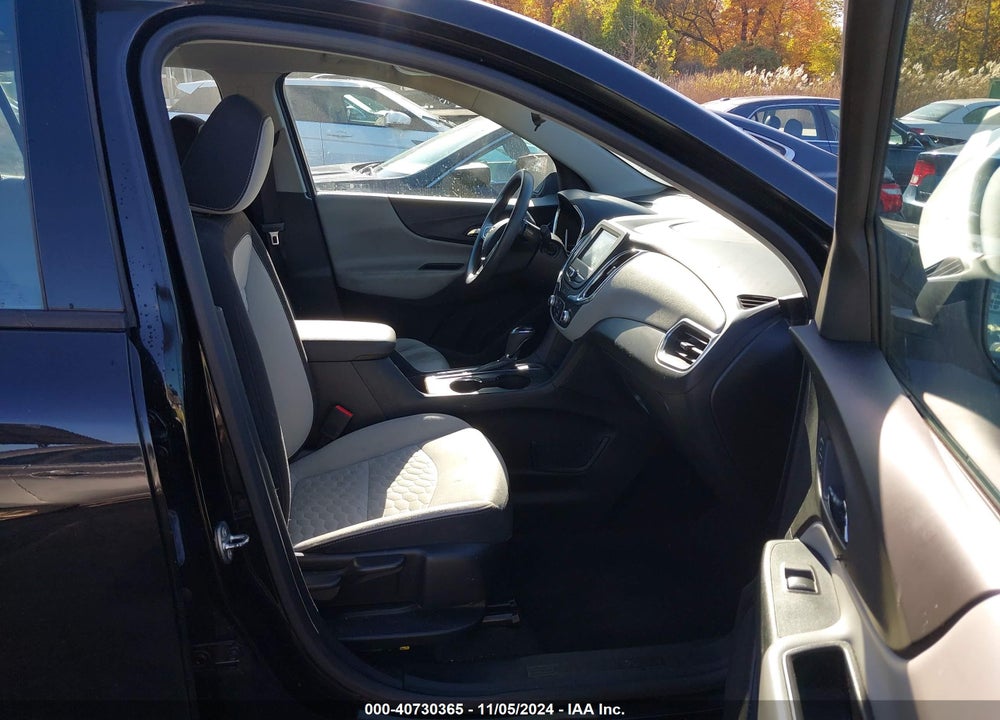 2018 CHEVROLET EQUINOX LS VIN: 2GNAXREV7J6310087