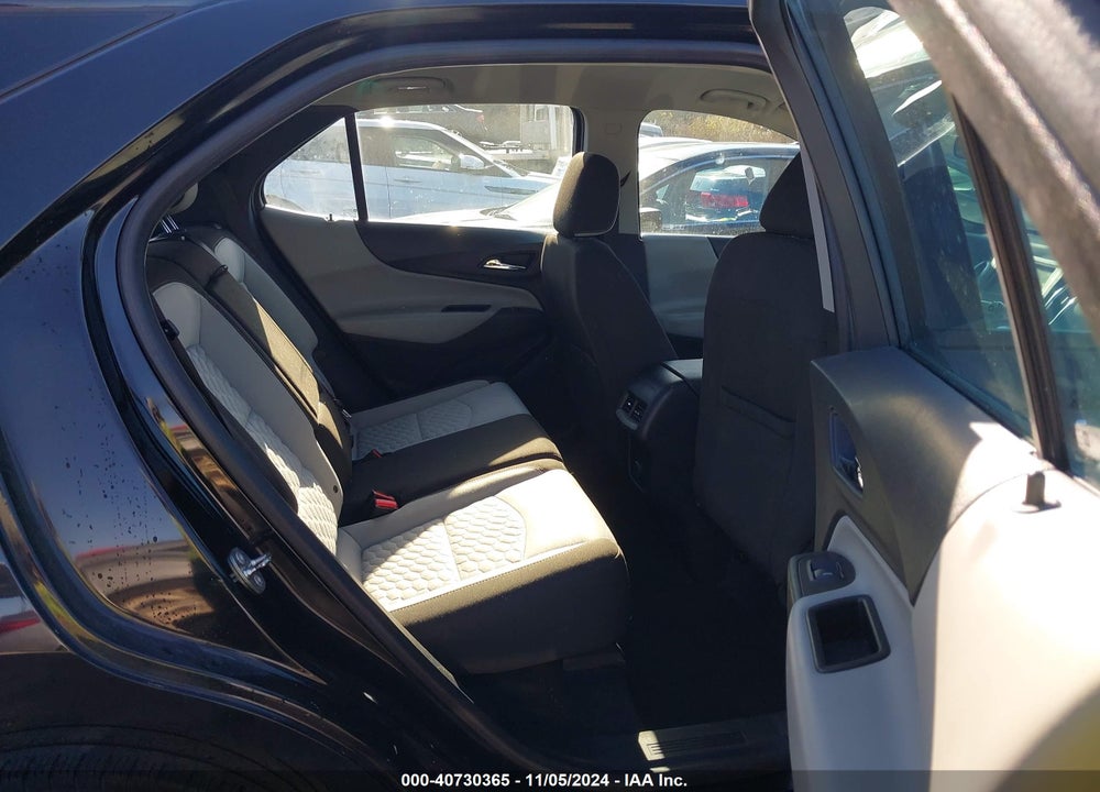 2018 CHEVROLET EQUINOX LS VIN: 2GNAXREV7J6310087