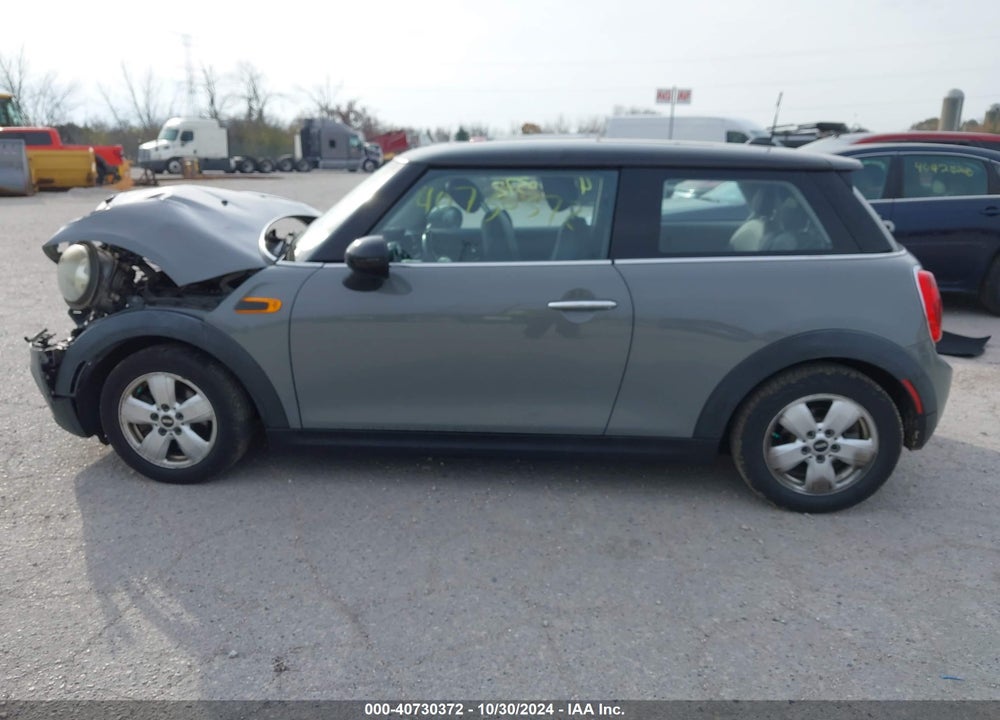 2014 MINI HARDTOP COOPER VIN: WMWXM5C51ET936820