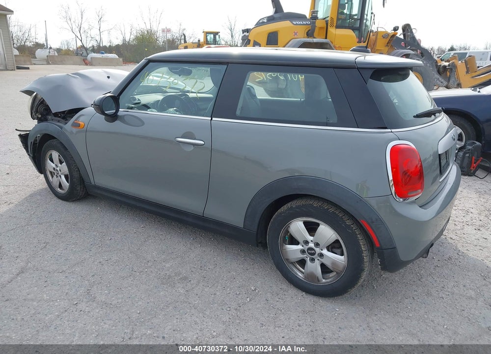 2014 MINI HARDTOP COOPER VIN: WMWXM5C51ET936820