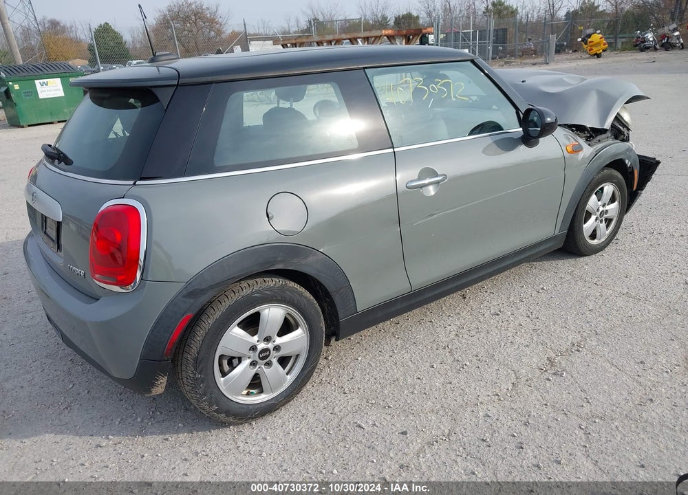 2014 MINI HARDTOP COOPER VIN: WMWXM5C51ET936820