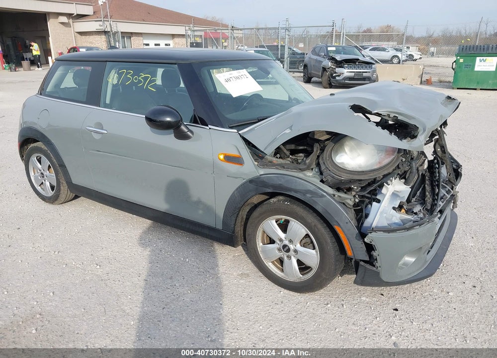 2014 MINI HARDTOP COOPER VIN: WMWXM5C51ET936820